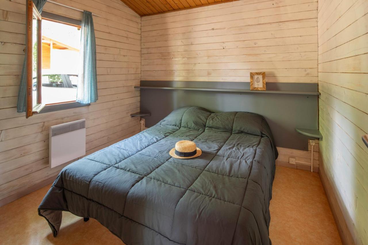 Camping Les Lacs D'Armagnac Bretagne-d'Armagnac Exteriör bild
