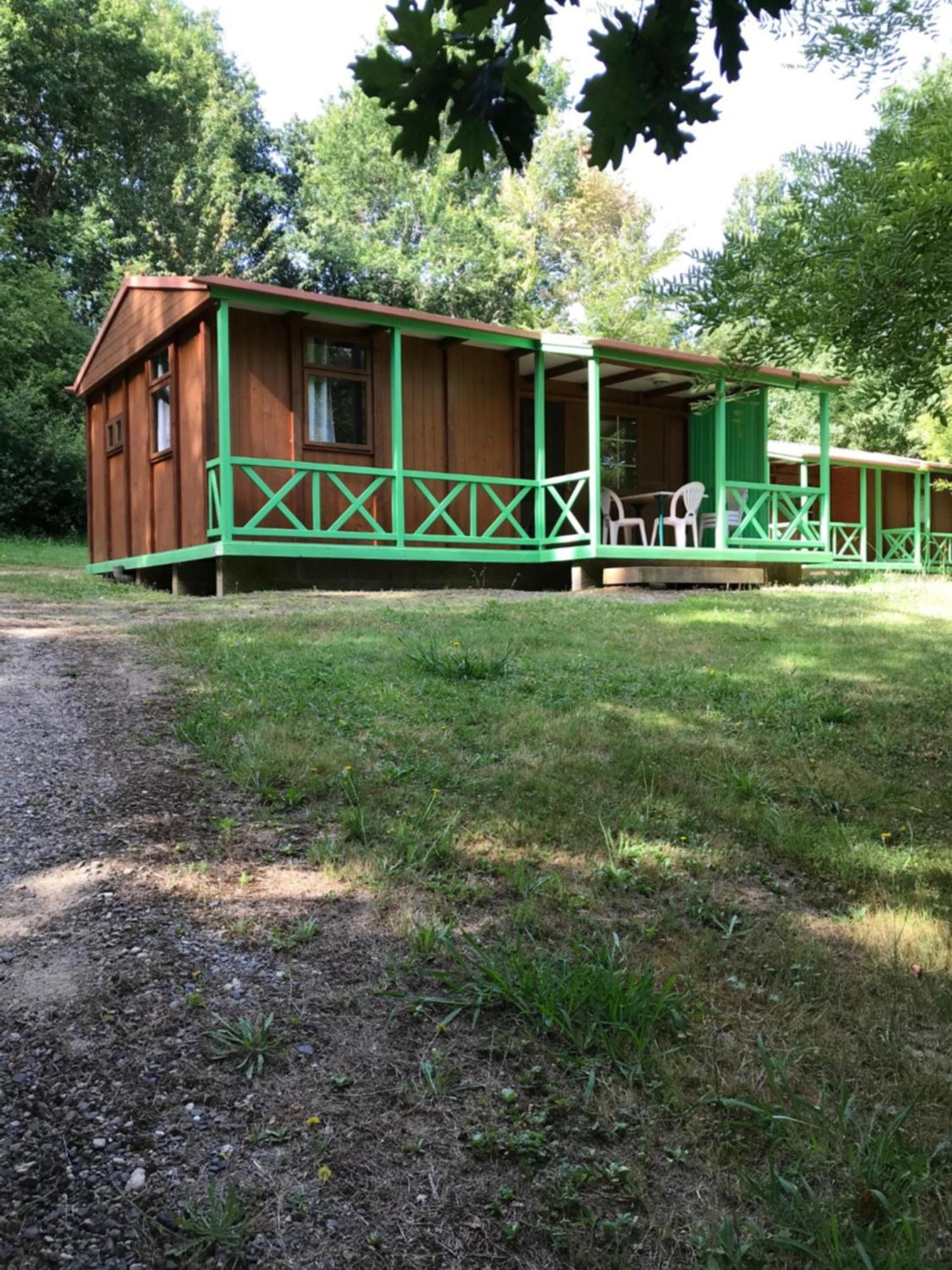 Camping Les Lacs D'Armagnac Bretagne-d'Armagnac Exteriör bild