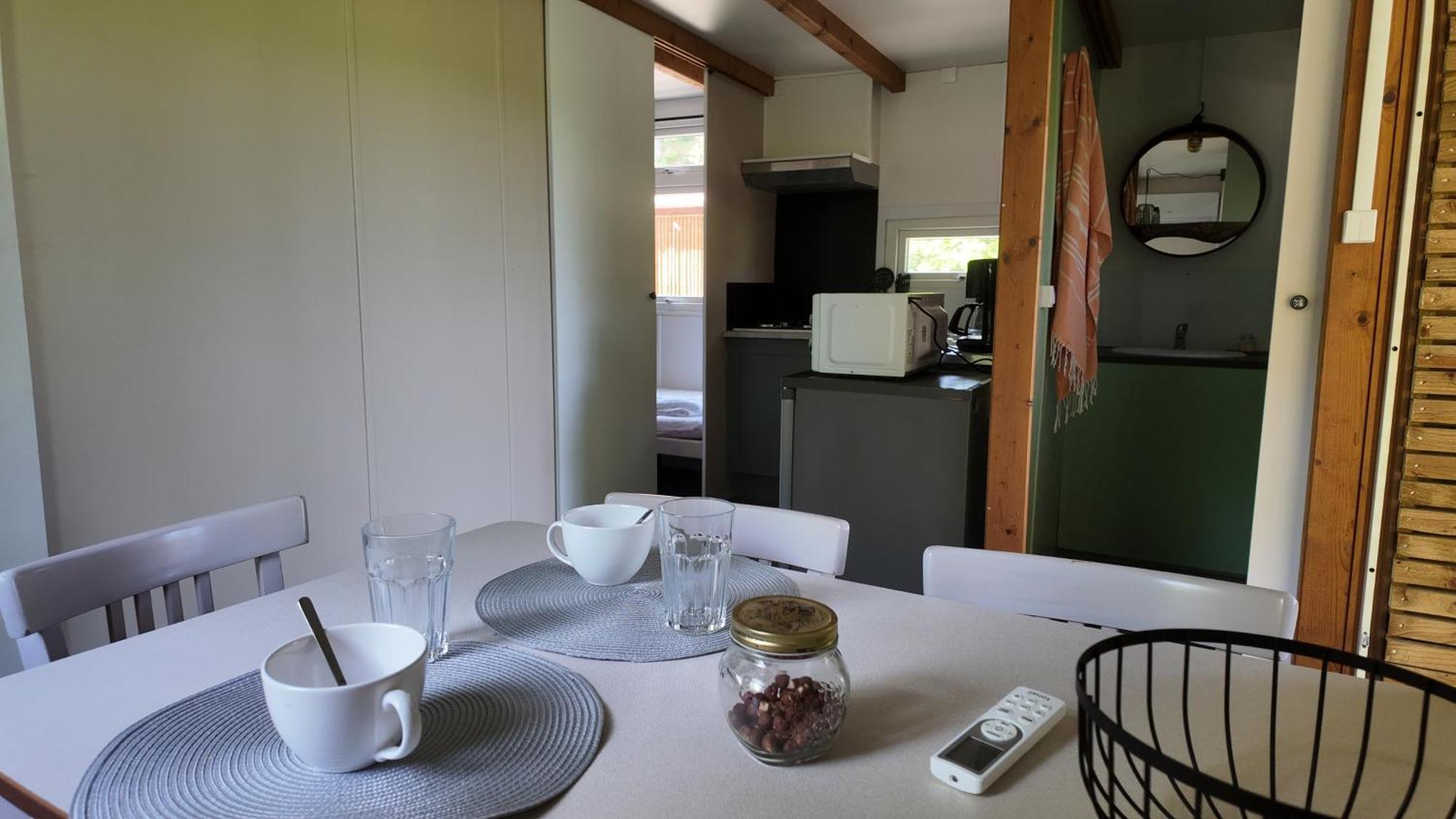 Camping Les Lacs D'Armagnac Bretagne-d'Armagnac Exteriör bild