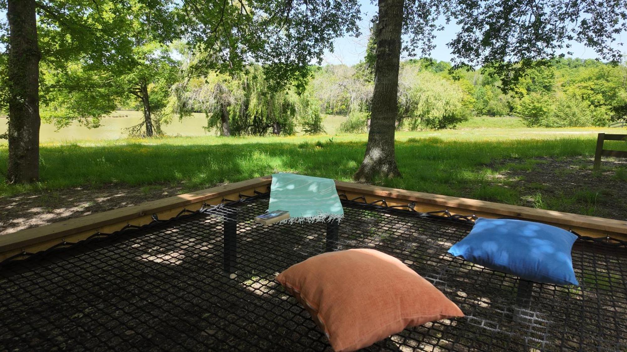 Camping Les Lacs D'Armagnac Bretagne-d'Armagnac Exteriör bild